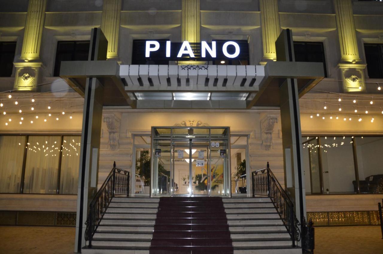 Piano Hotel Bakú Exterior foto